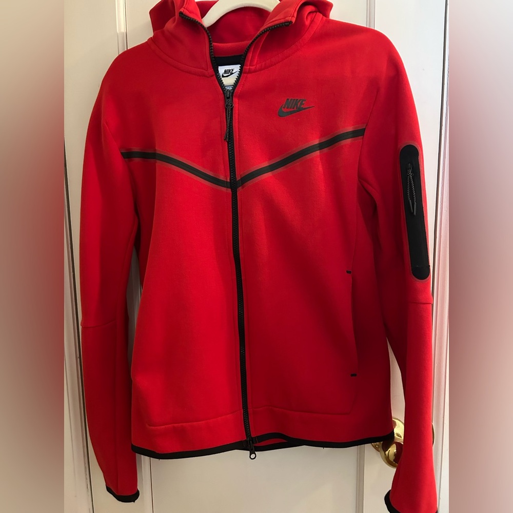 Nike Sportswear Tech Fleece Men’s Small